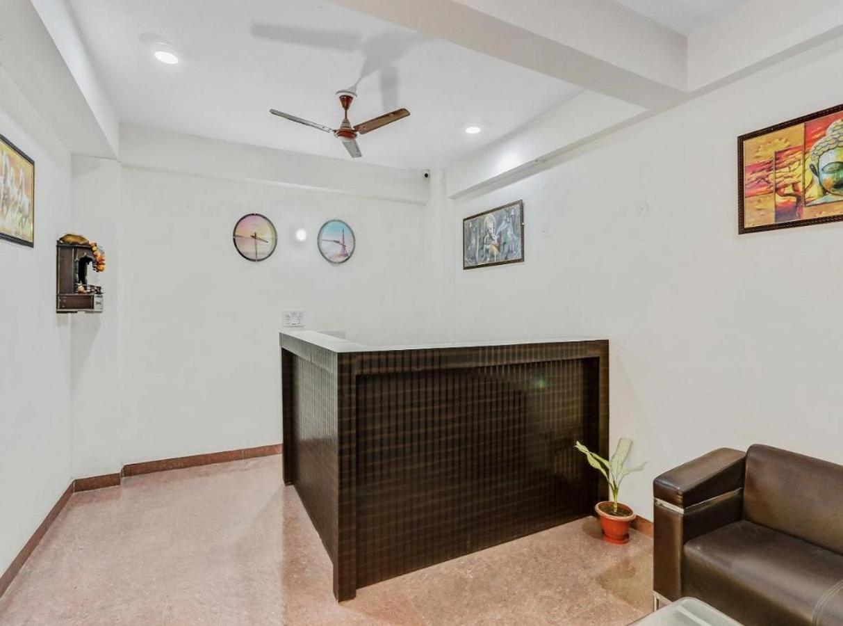 Hotel Noida Continental At Noida City Center Bagian luar foto