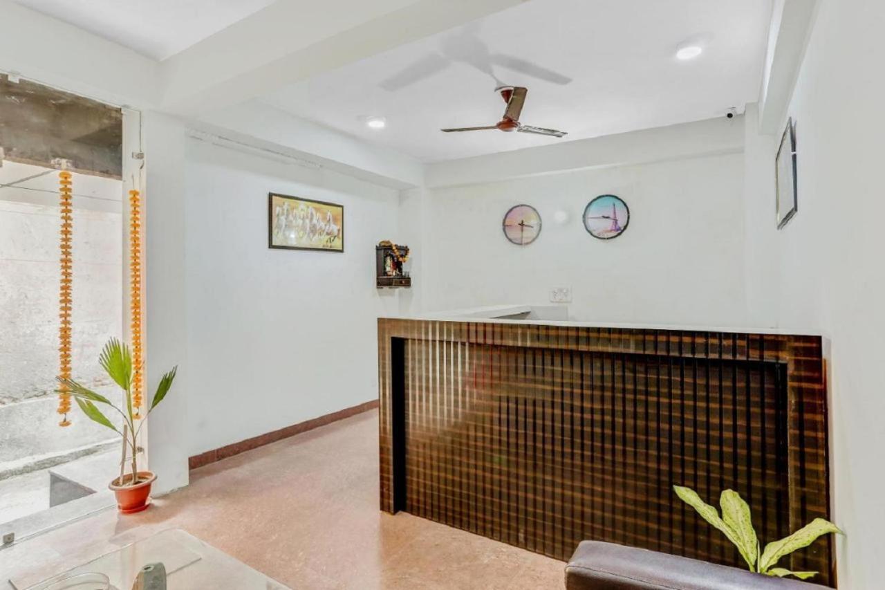 Hotel Noida Continental At Noida City Center Bagian luar foto
